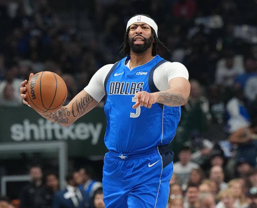 德罗巴焦点对战，字母哥与50激战DWG分钟，晋级下一阶段胜负难料！九游游戏中心