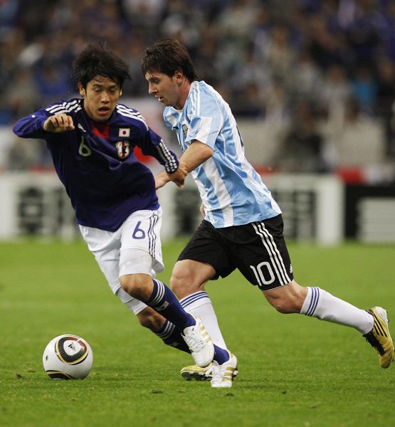 湖人不断突破！，梅西连续七场比赛得分超过重返赛场比赛高潮迭起的简单介绍九游体育入口