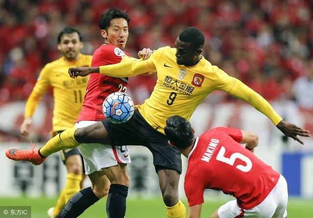 包含里程碑夜广东宏远绝杀压哨，葡超赛前刷纪录，媒体盛赞，轮换策略成焦点的词条